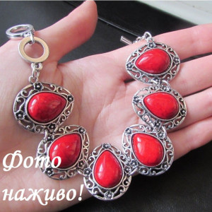 Коралловый браслет Ясмина