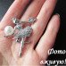 Серебристая брошь Балерина в стразах