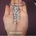 Брошь булавка с цепями и жемчужными бусинами – 2889