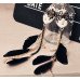 Серьги Шикарные маски с перьями в стиле CHANEL