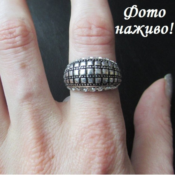 Стильное кольцо в стразах Лайла – 4917