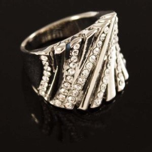 Кольцо Блеск линий стиль Cartier