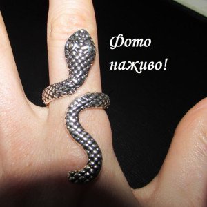 Кільце на фалангу Змія Ра