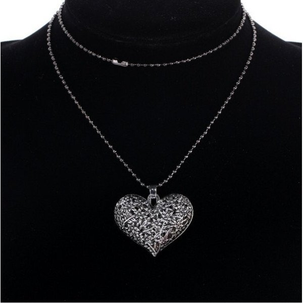 Серебристое Ажурное сердце