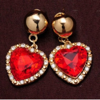 Эксклюзивные серьги Red hearts