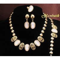Эксклюзивный комплект из 4-х украшений Gleamy white