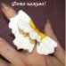 Каблучка біла металева Пелюстки – 1409-1