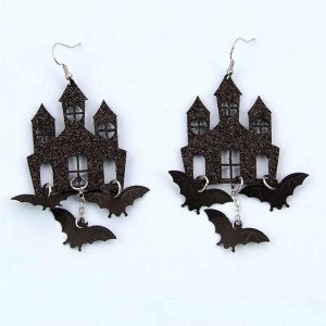 Сережки замок Дракули з кажанами
