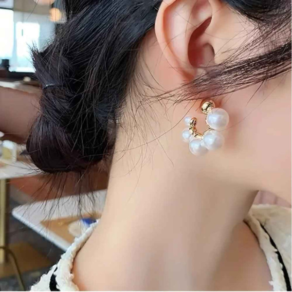 Серьги белые жемчужные полукольца – 2257