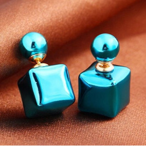 Серьги Голубые шарики-квадратики Dior