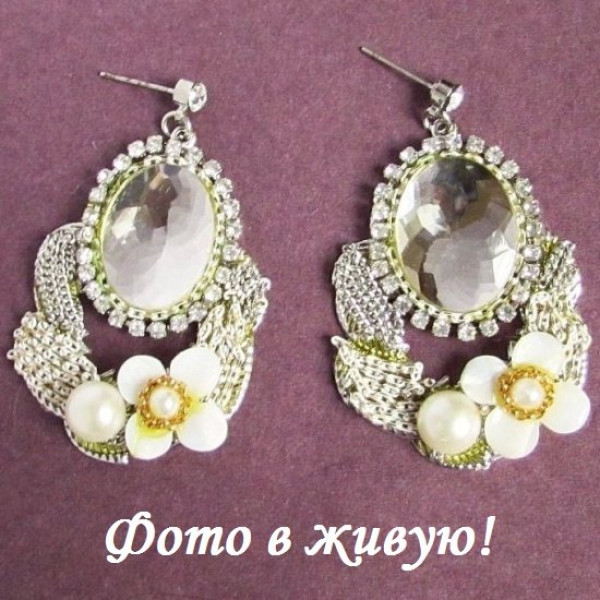Серьги Изысканность белые