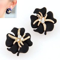 Серьги CHANEL Черный цветок роскоши