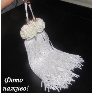 Білі сережки Китиці