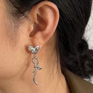 Серьги Сердце переплетение