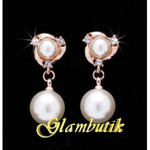 Золотые серьги Chanel Gemma