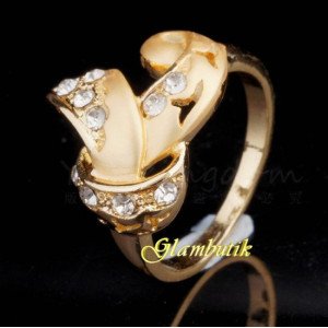 Кольцо в стиле Chopard Lili
