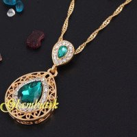 Эксклюзивная подвеска Тария изумруд