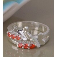 Кольцо в стиле Tiffany Бабочка в красных кристаллах