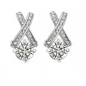 Золотые серьги Chanel Анфея в белом