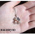 Ювелирная подвеска Clover в белом