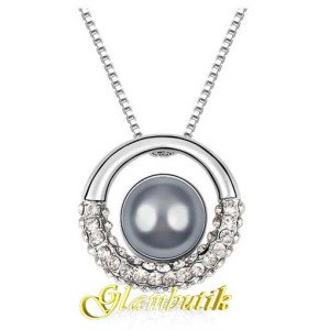Подвеска CHANEL Мисси дымка в белом