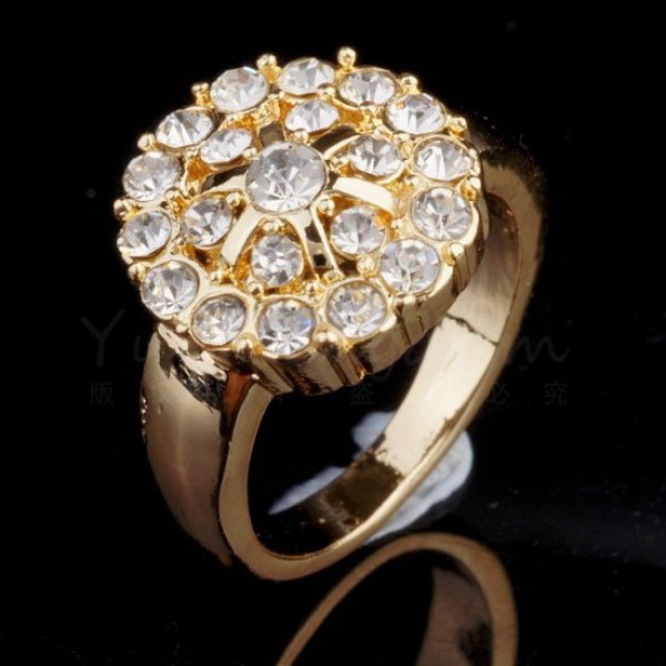 Кольцо в стиле Chopard Маркиза