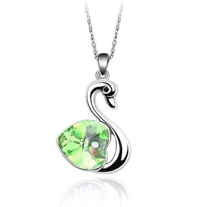 Подвеска SWAROVSKI Лебедь сердце салатовое 