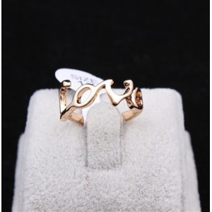 Кольцо золотое Love