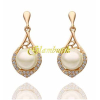 Серьги CHANEL в стразах Марго