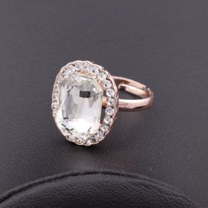 Кольцо золотая Flora crystal