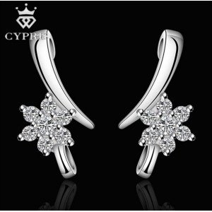Серебрённые серьги Алмазные цветы